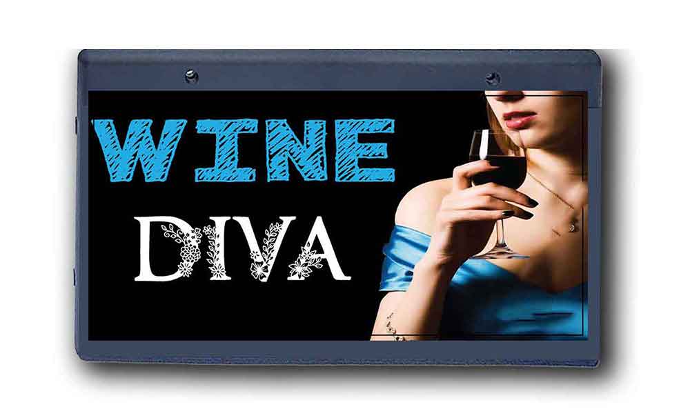 Wine Diva - Wall Hanging