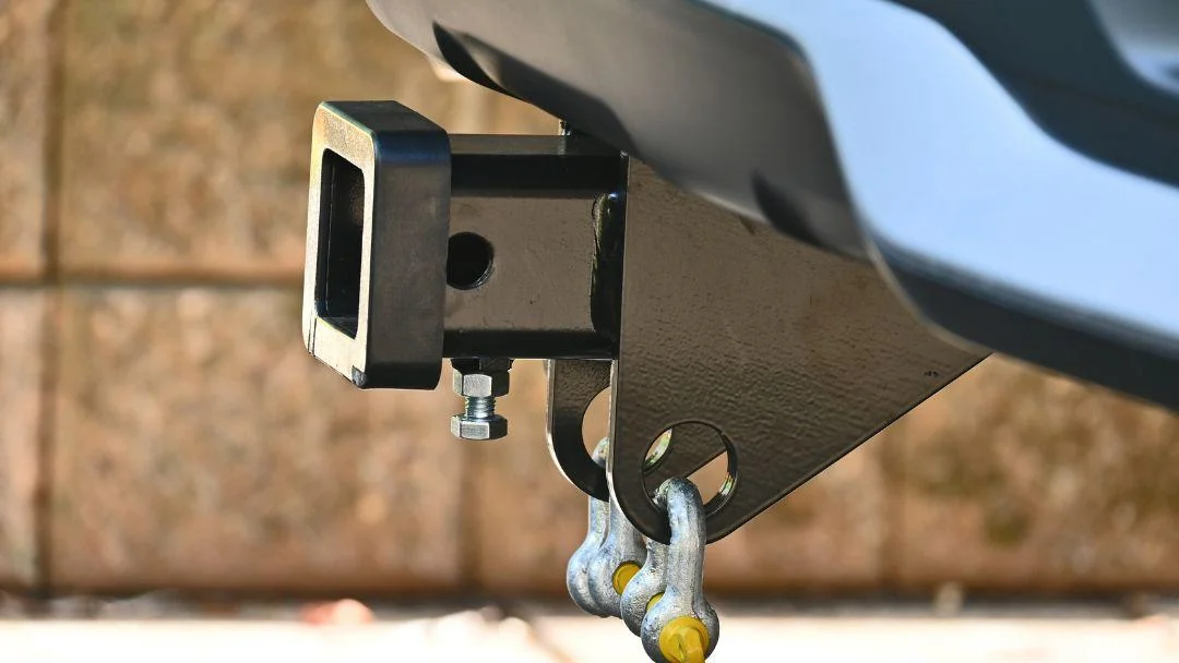 How to Choose a Trailer Hitch Cover That Fits Your Receiver Correctly